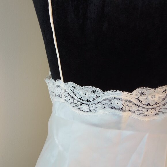 Vintage Christian Dior SZ MED Lace Trim Camisole Slip Top Ivory Satin Designer - Picture 9 of 11